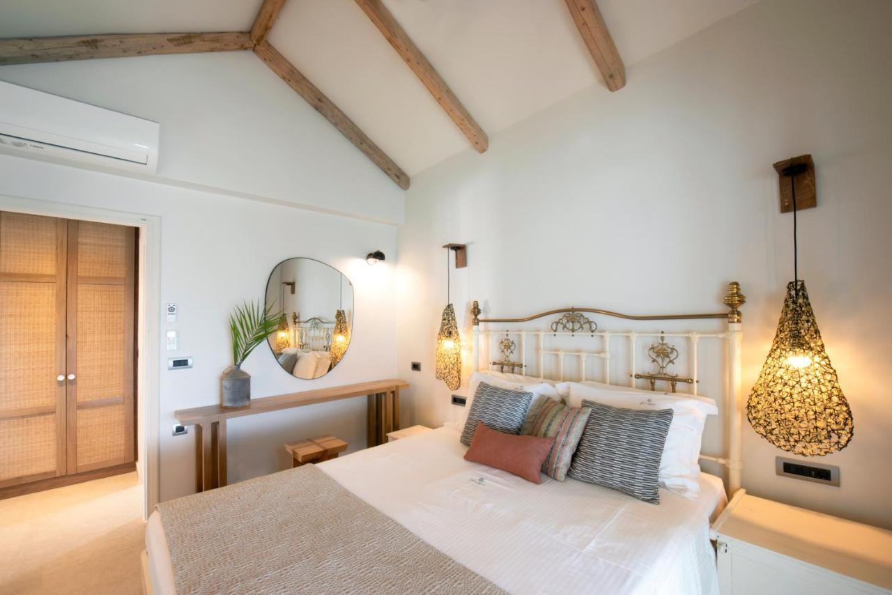 Paradisso Beach Villas ไซคิย์นธอสทาวน์ ภายนอก รูปภาพ