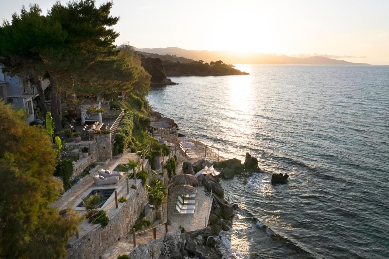Paradisso Beach Villas ไซคิย์นธอสทาวน์ ภายนอก รูปภาพ
